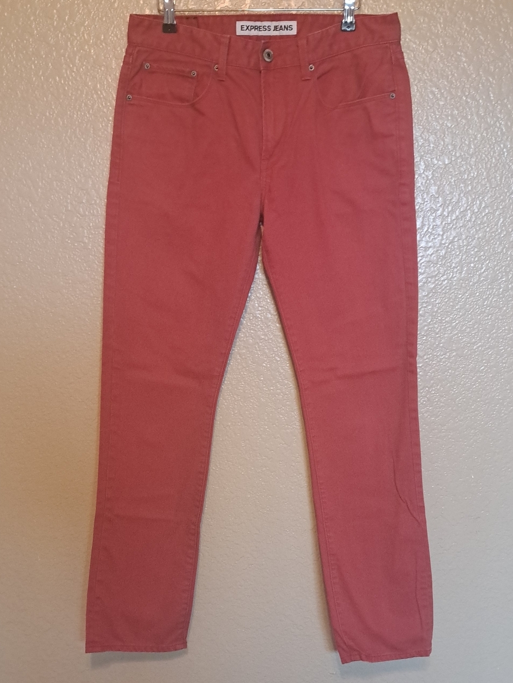 Express Women's Rusty Rose Skinny Jeans. Size 32.